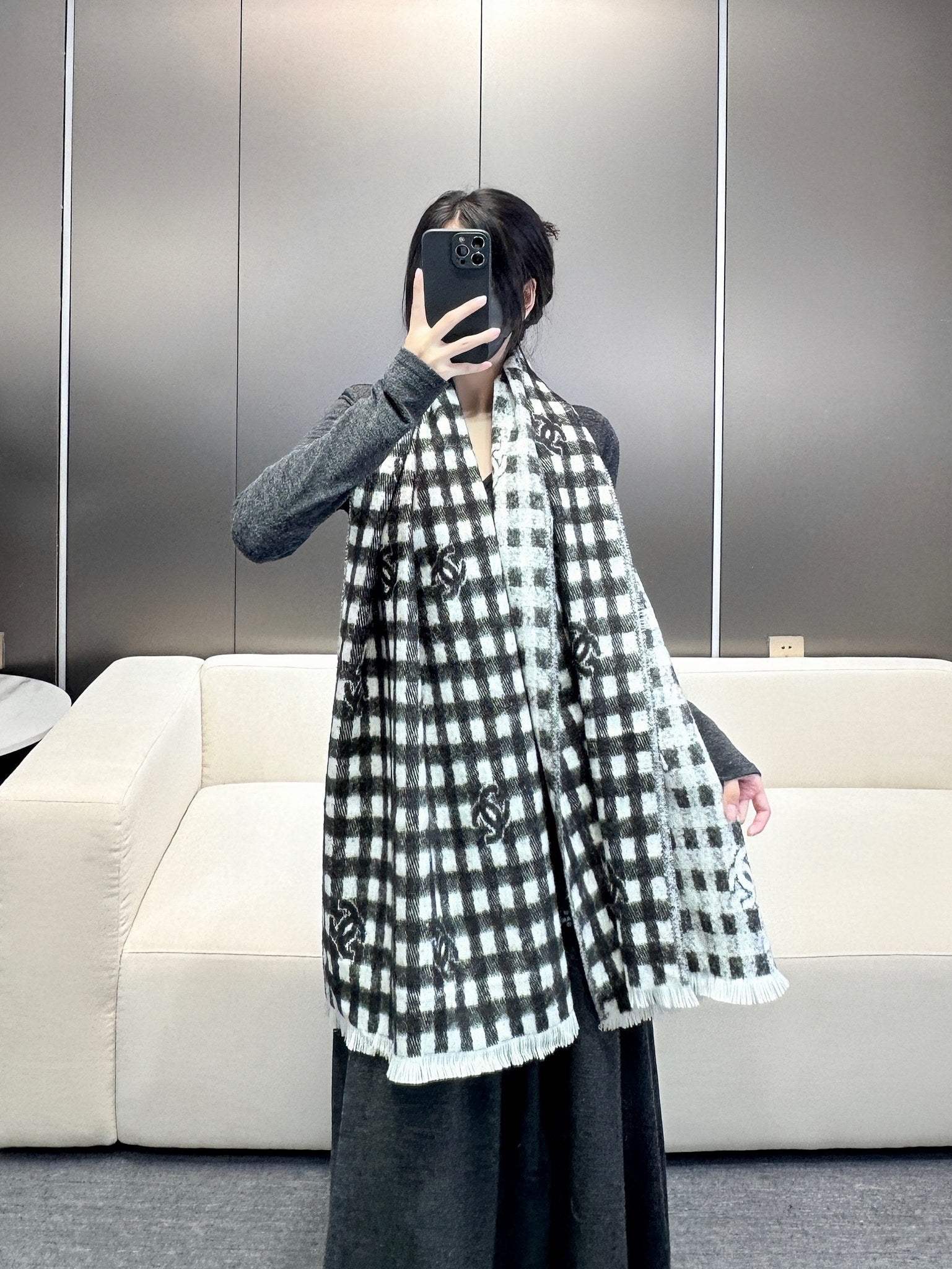 SCARF 190 CM IN BLACK MIX WHITE CARO CASHMERE AND WOOL 390944 mysite