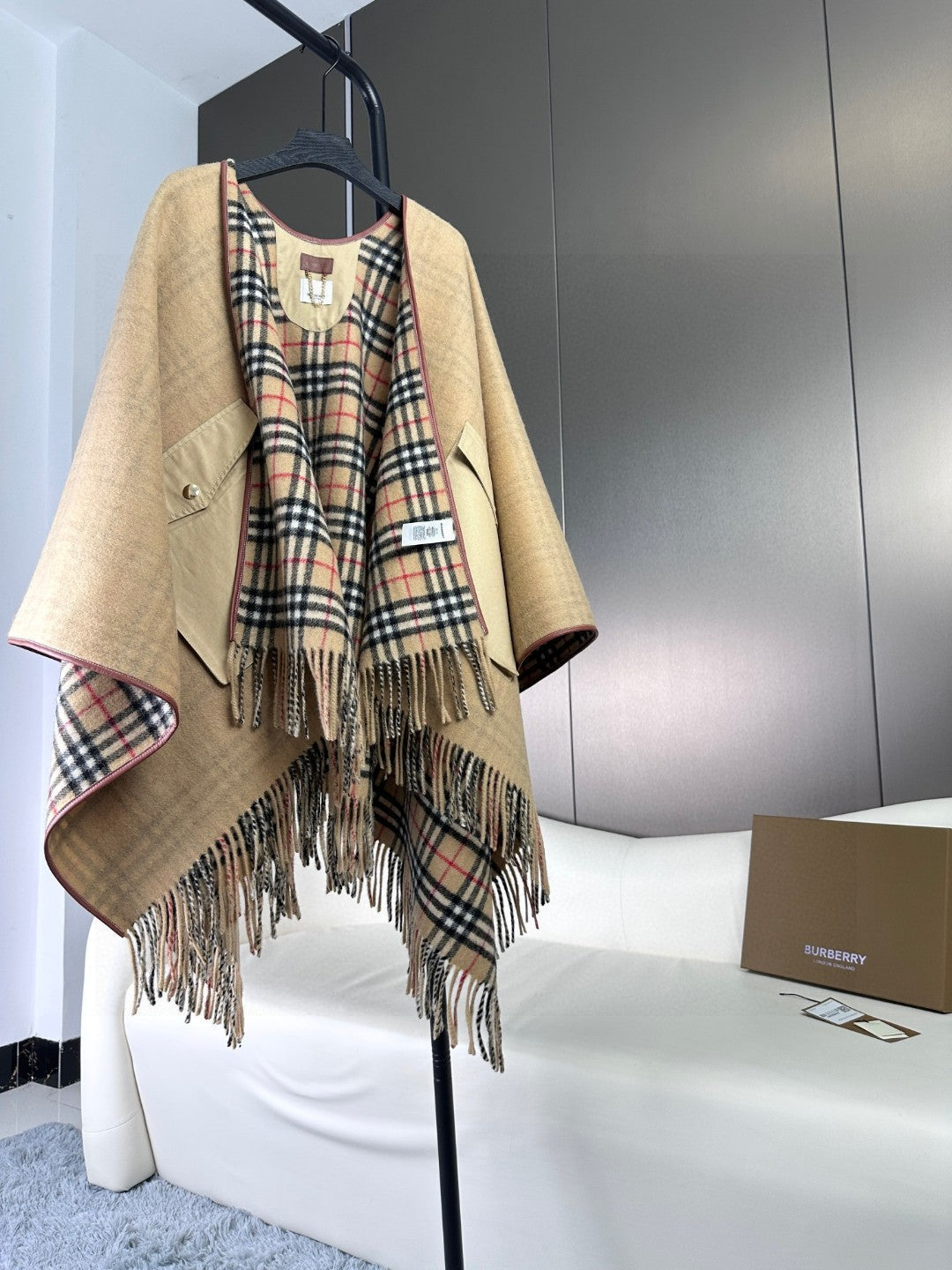CHECK CAPE IN SAND BROWN WOOL 410154 mysite