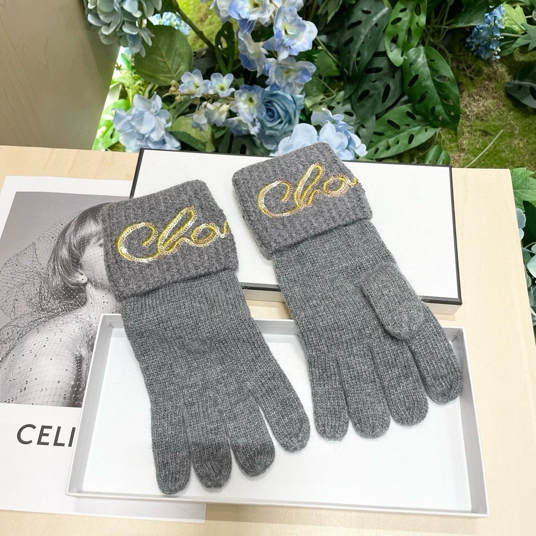 GLOVES IN DOVE GRAY WOOL WITH YELLOW LOGO 465777 mysite