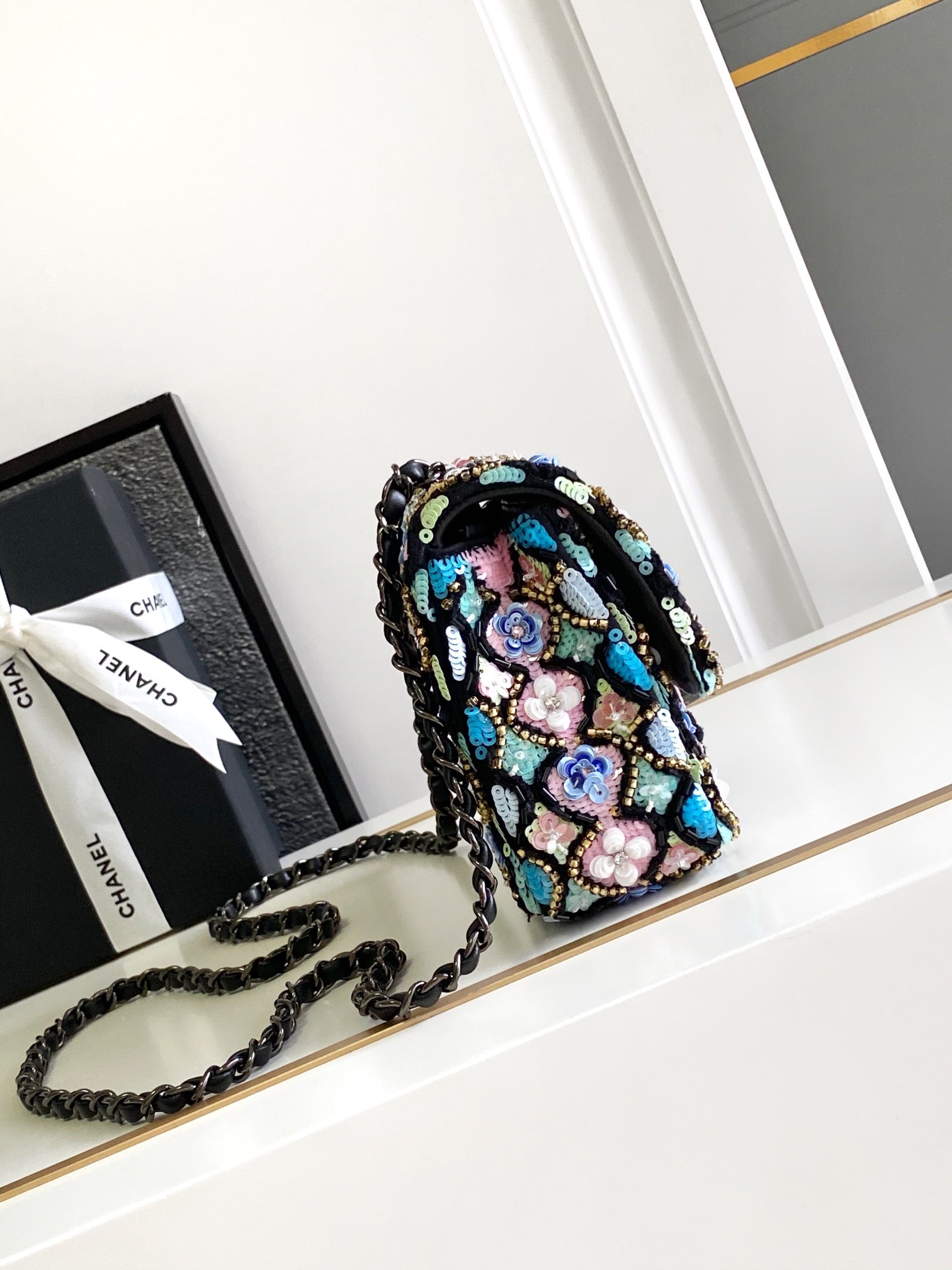 CC 24a Flap Bag 20cm Sequin Satin Black Hardware mysite