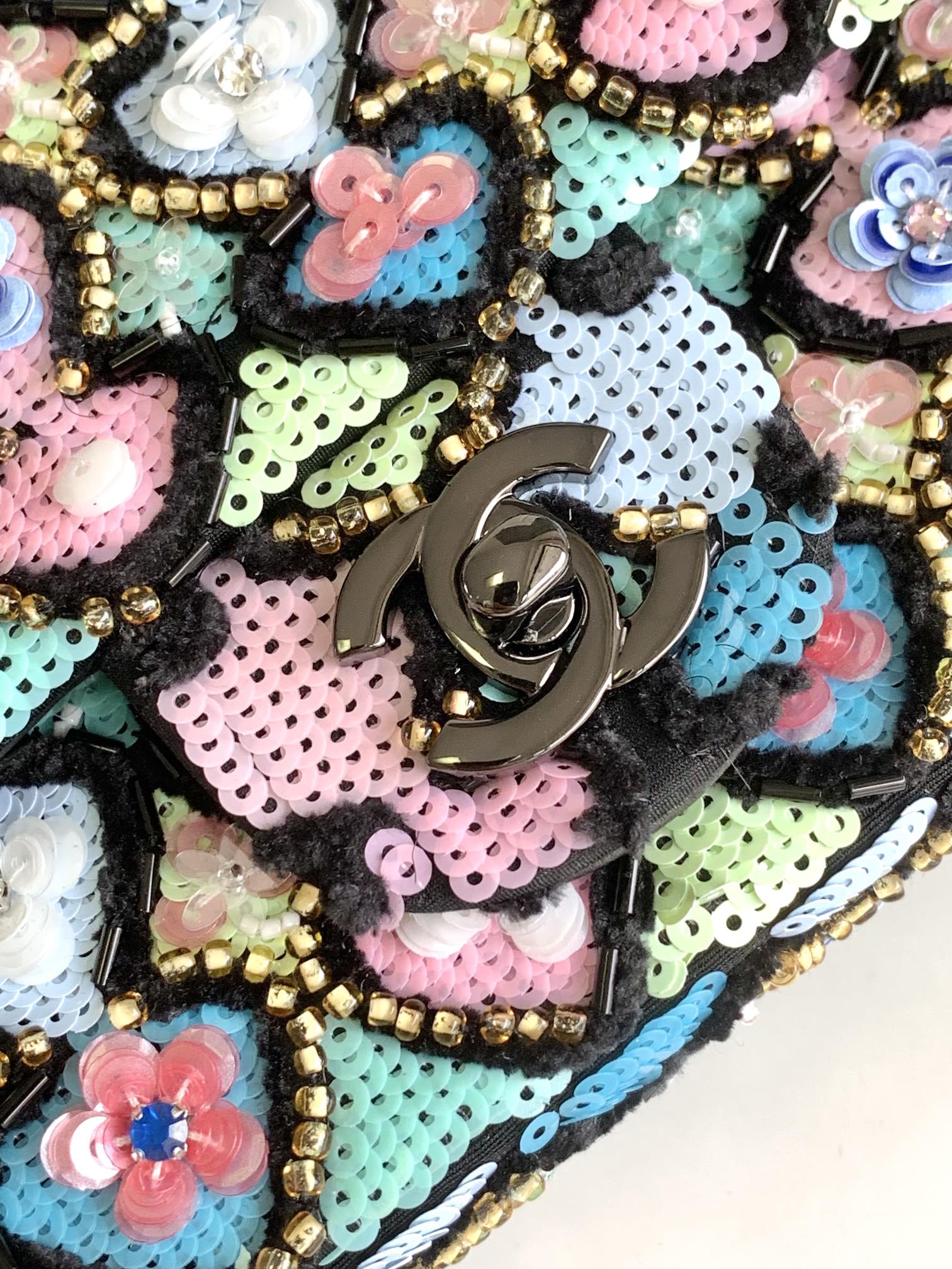 CC 24a Flap Bag 20cm Sequin Satin Black Hardware mysite