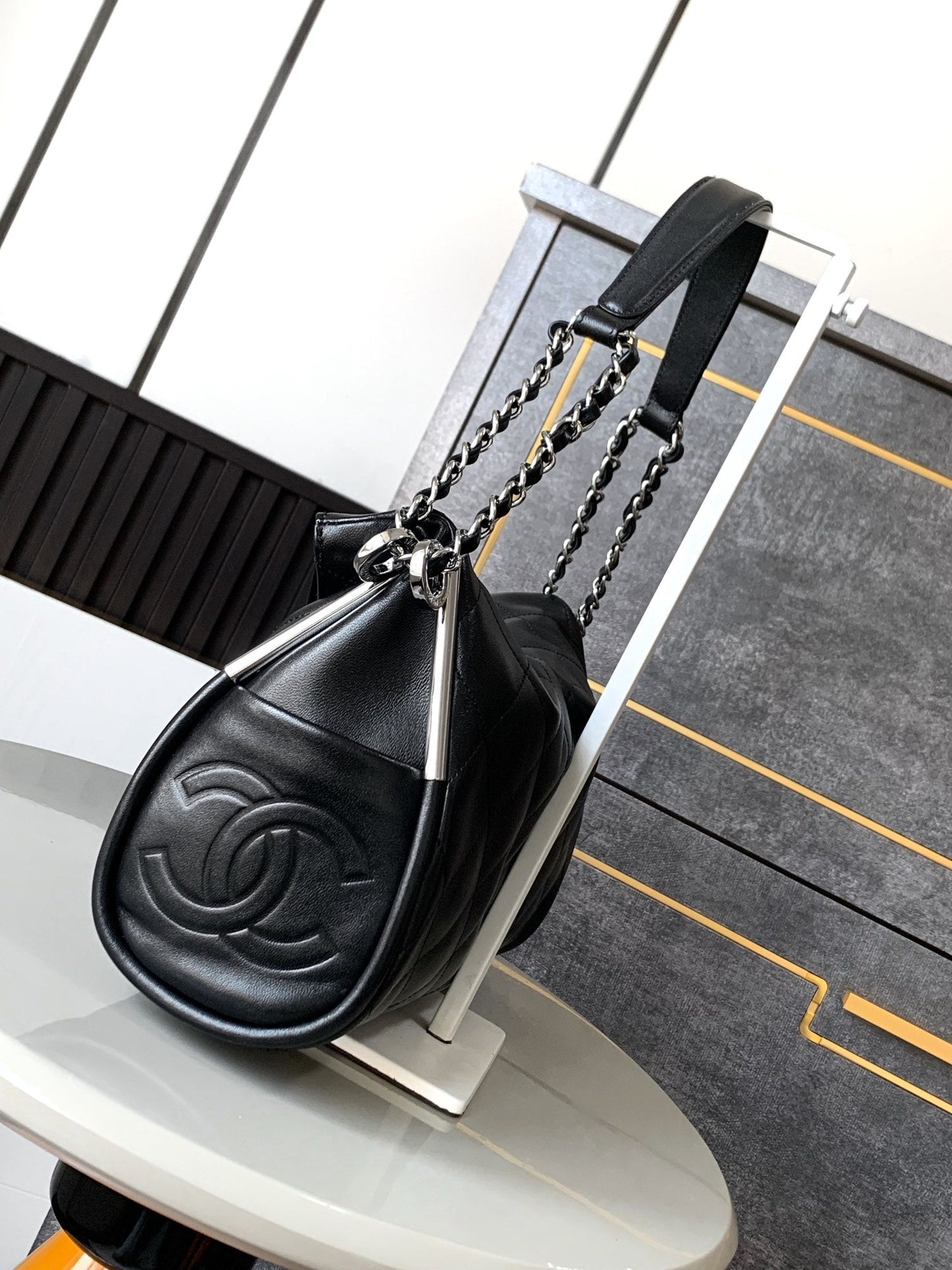 CC Vintage Hobo Bag 30cm Black Lambskin Silver Hardware mysite