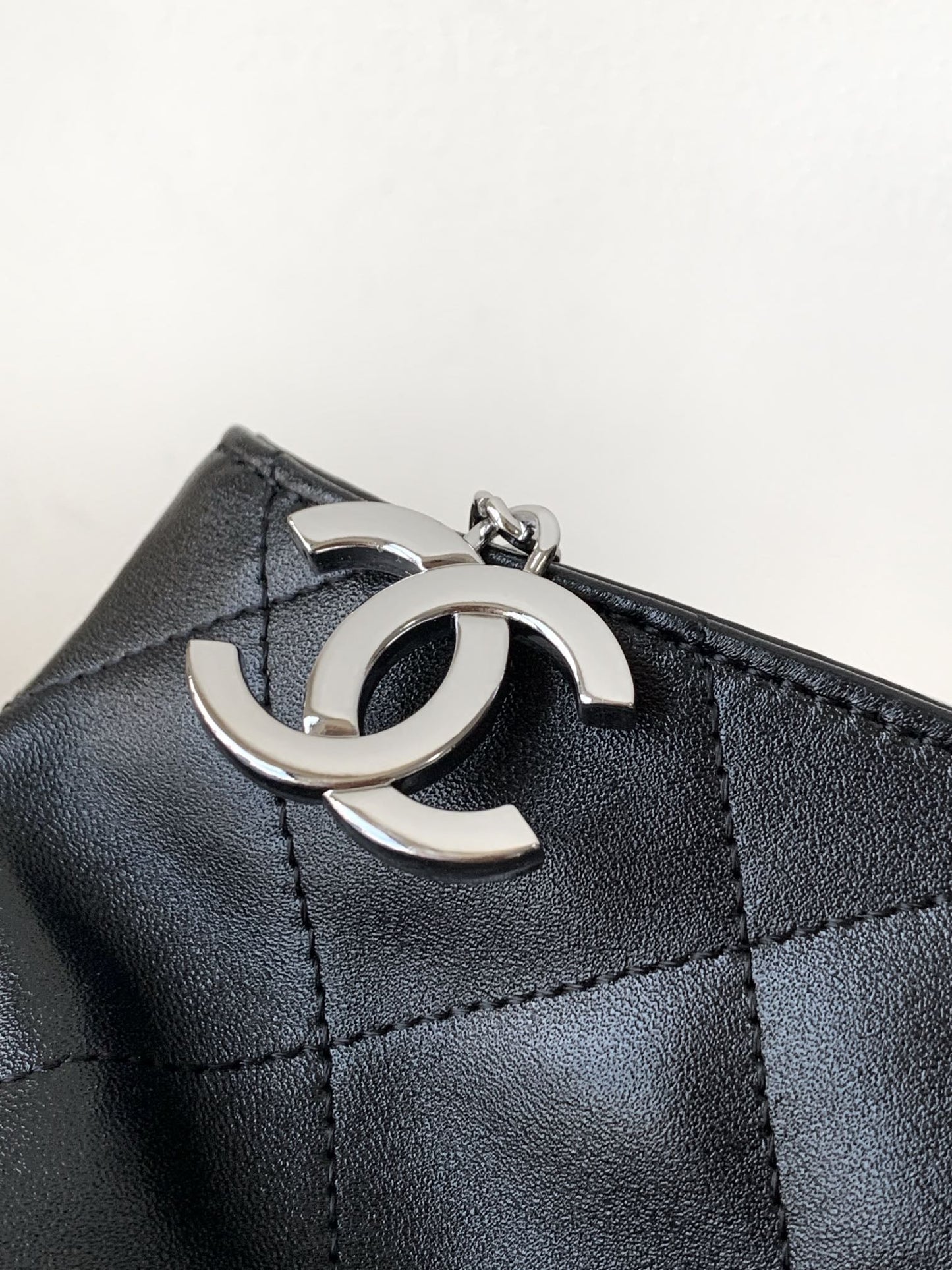 CC Vintage Hobo Bag 30cm Black Lambskin Silver Hardware mysite