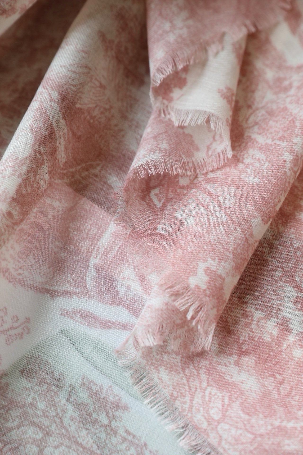 SCARF 180 CM IN LIGHT PINK SILK AND CASHMERE 418264 mysite