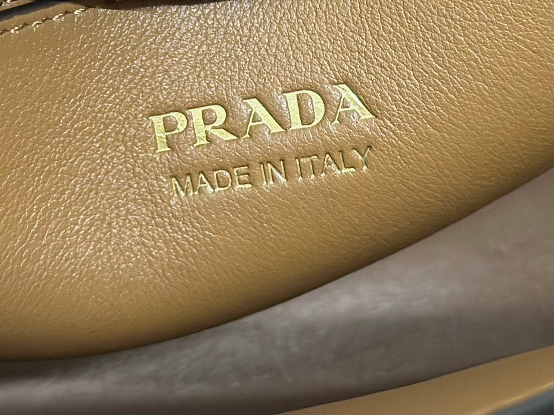 Prada Buckle Tote Bag 28cm Brown Cowhide mysite