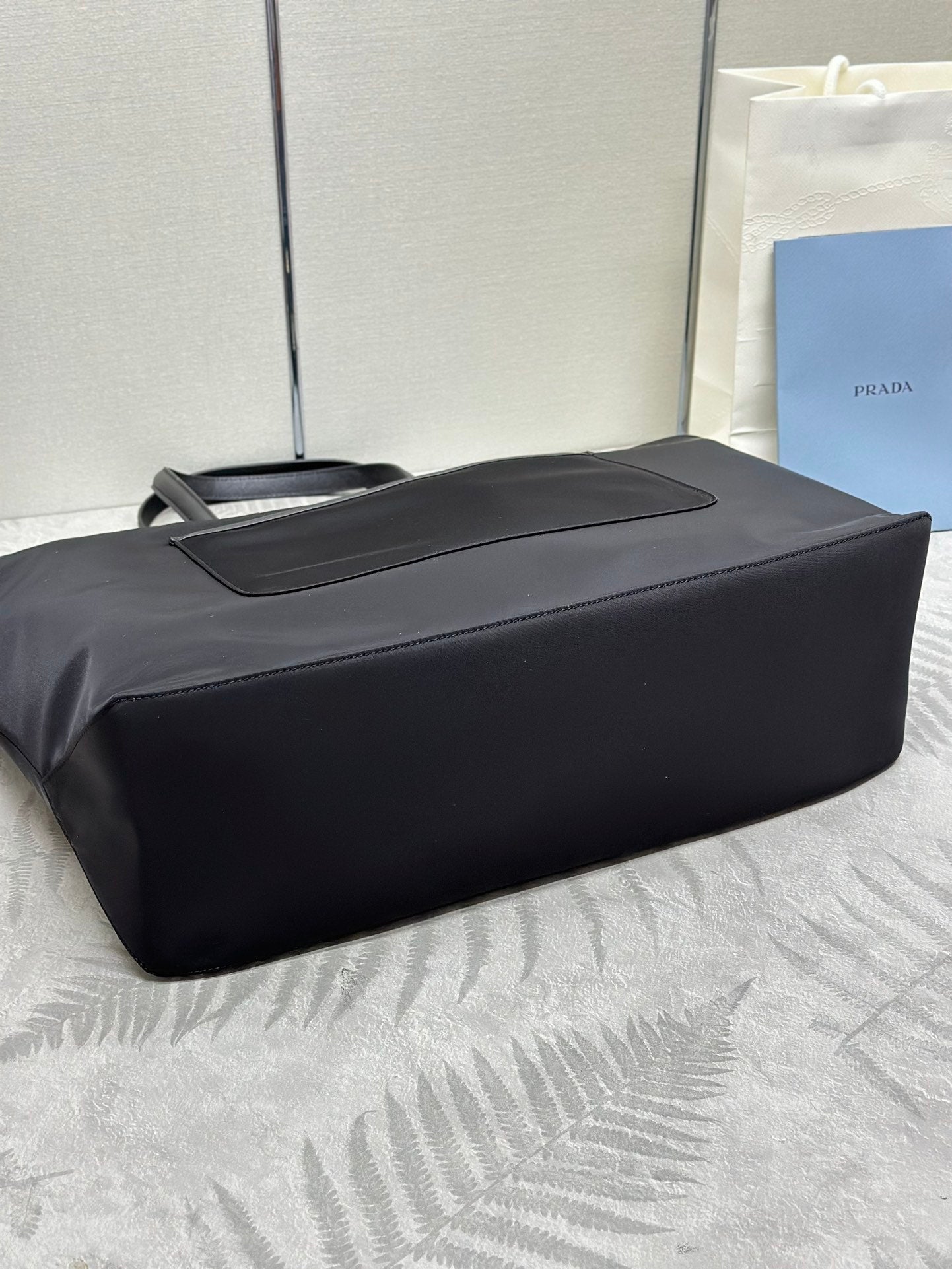 CLASSIC TOTE BAG 43 IN BLACK RE-NYLON FABRIC mysite