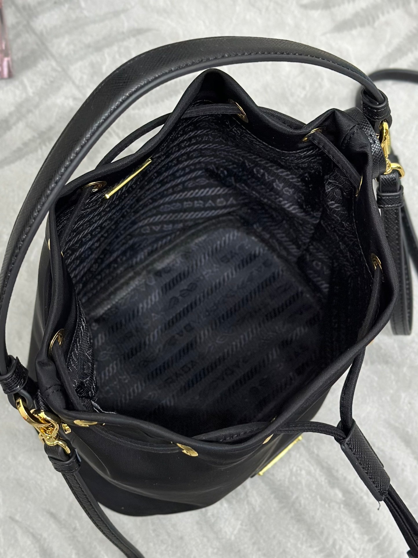 BUCKET BAG 19 IN BLACK RE-NYLON AND CALFSKIN HANDLE mysite