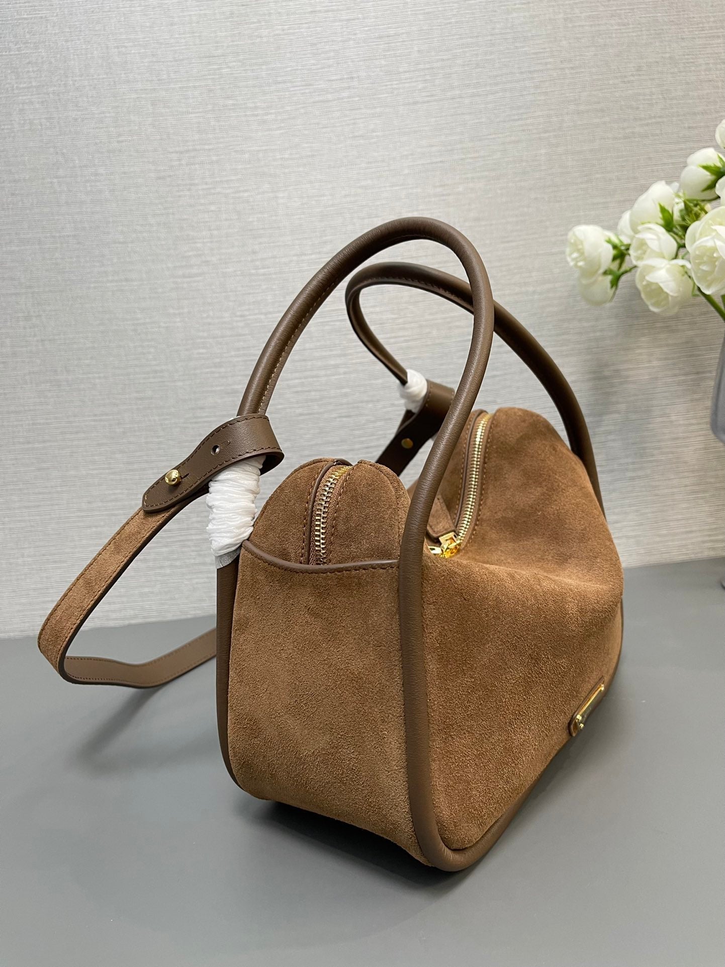 BOWLING BAG 25 IN ASH BROWN SUEDE AND CALFSKIN TRIM GOLD LOGO mysite