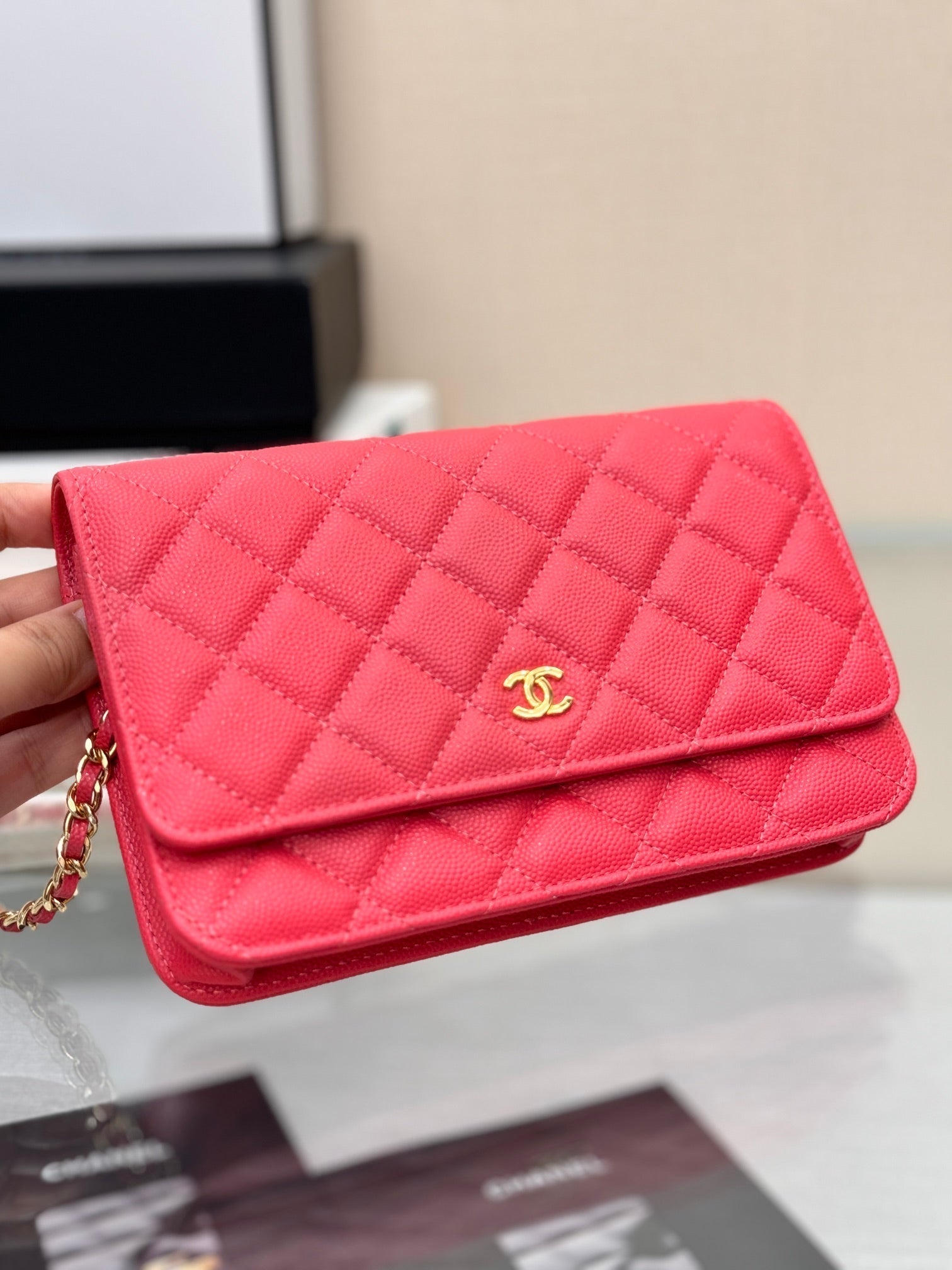 WOC 19CM RED CAVIAR GOLD HARDWARE mysite