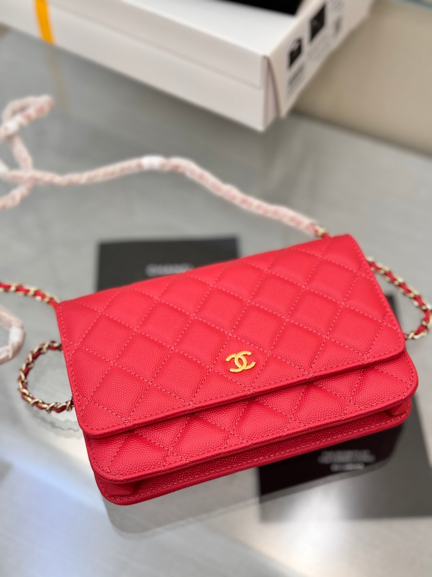 WOC 19CM RED CAVIAR GOLD HARDWARE mysite