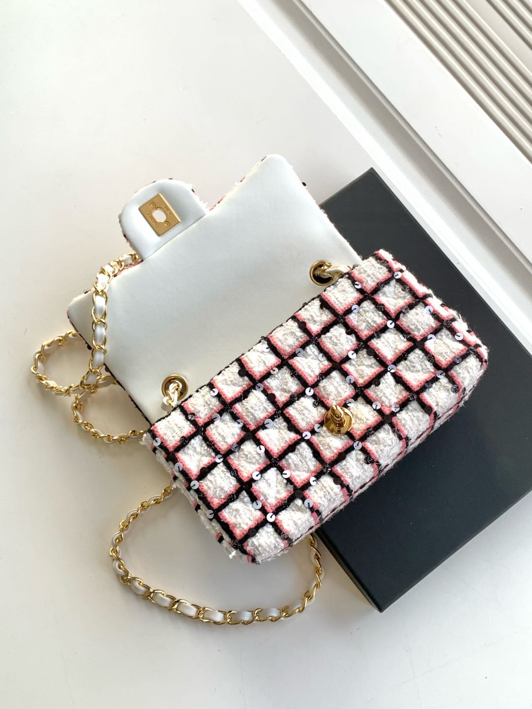 CC 25C Pink White Black Tweed Gold Hardware mysite
