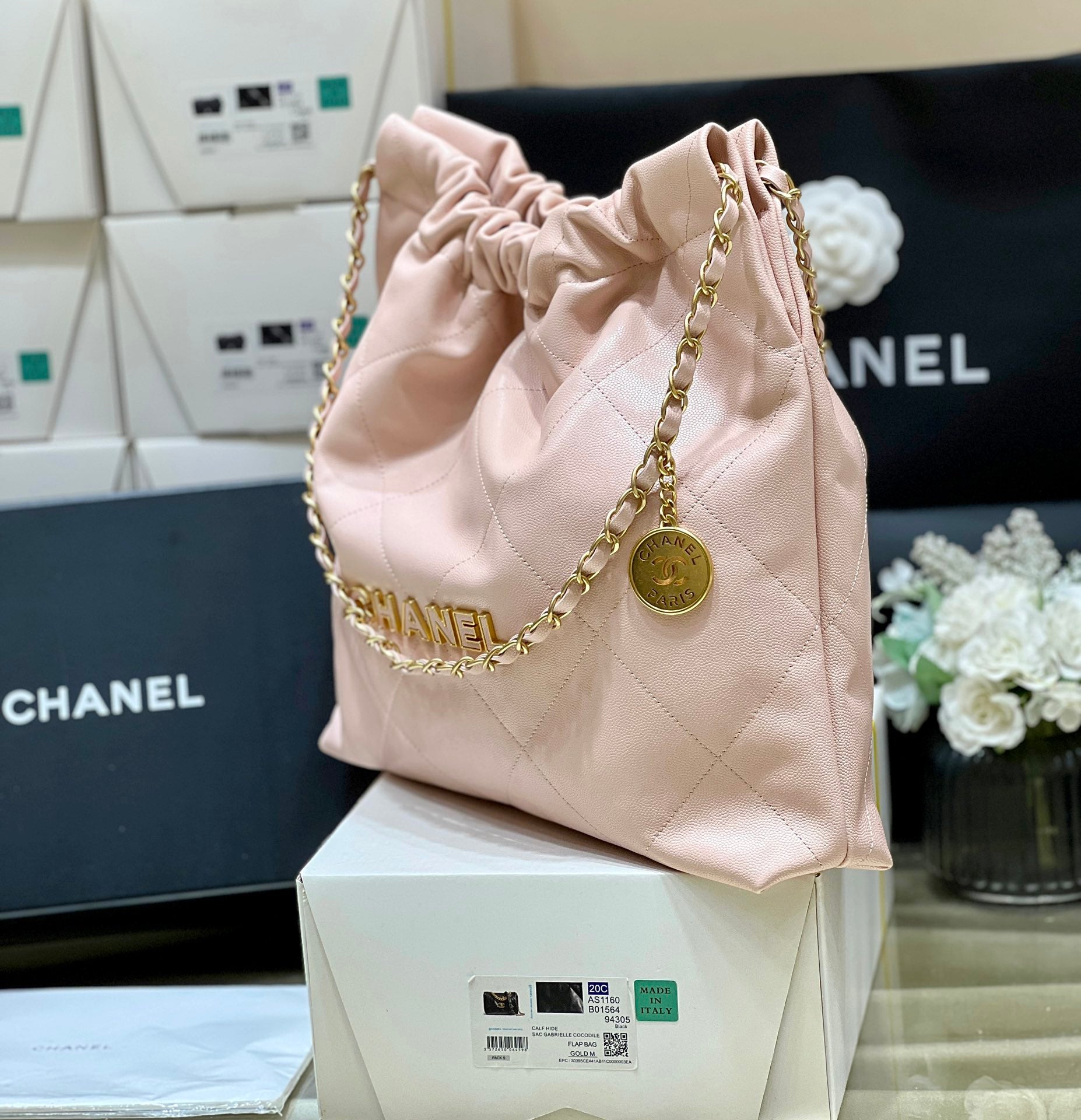 CC 24K Hobo 22 Bag Light Pink Grained Calfskin mysite
