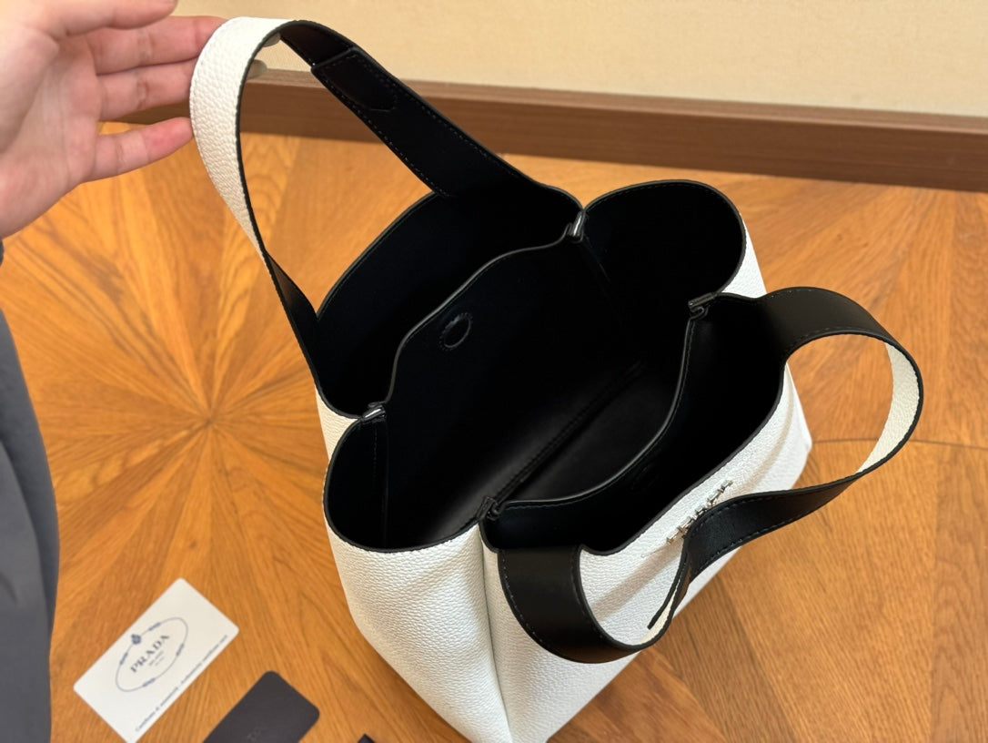 PRA 25 BASKET BAG IN WHITE CALFSKIN mysite