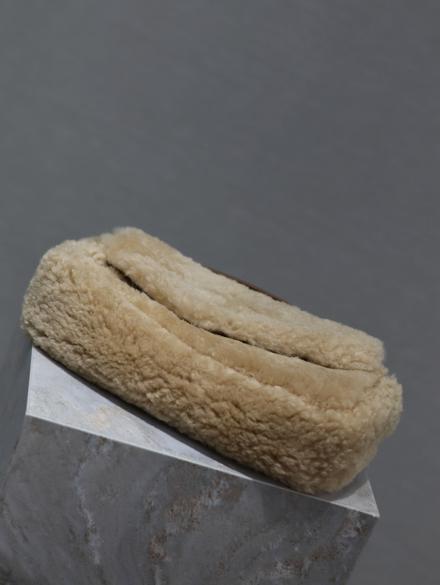 CALYPSO BAG 26 IN BEIGE SHEARLING WITH BROWN SUEDE HANDLE mysite