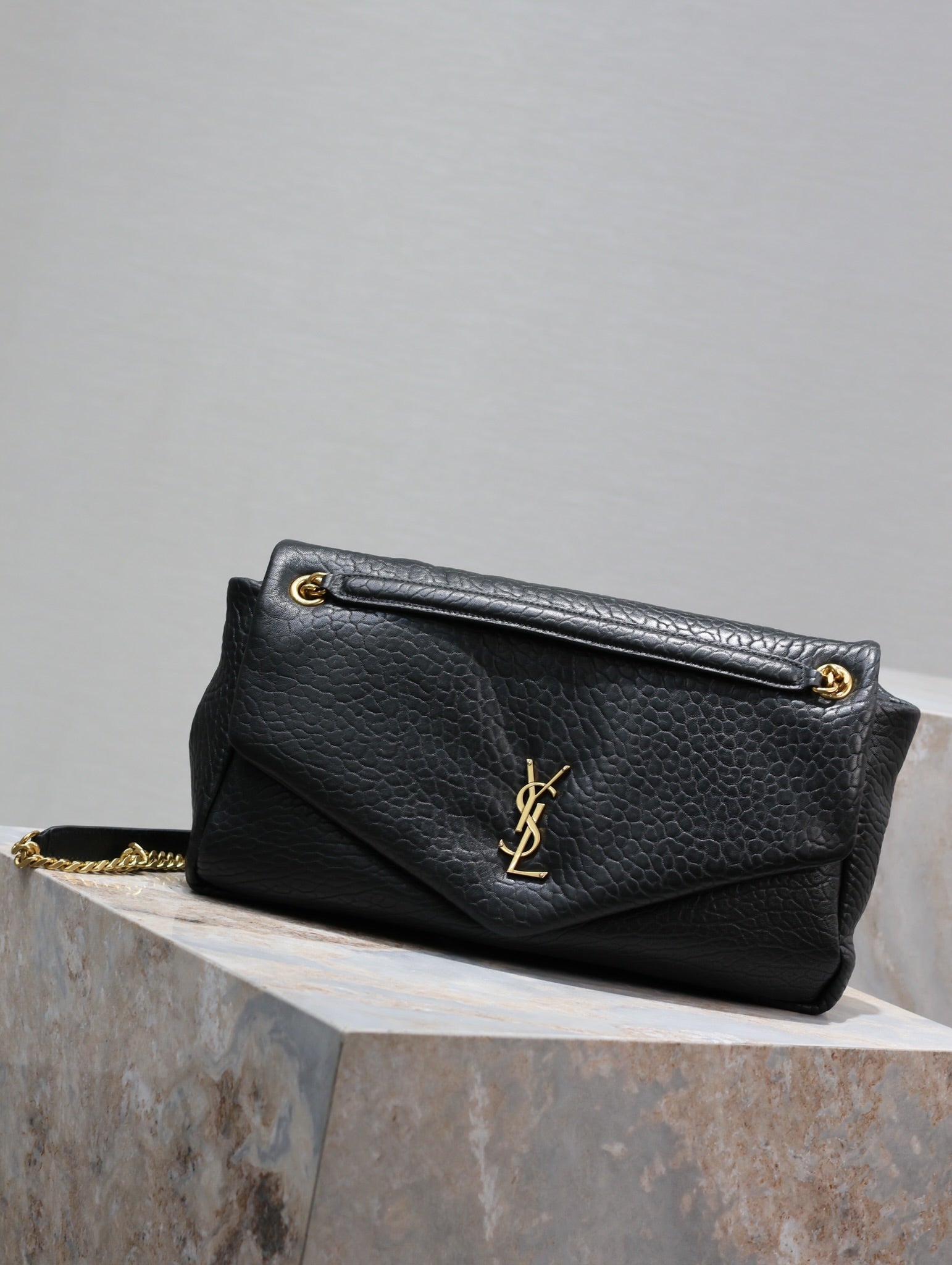CALYPSO BAG 35 IN BLACK LAMBSKIN GOLD HARDWARE mysite