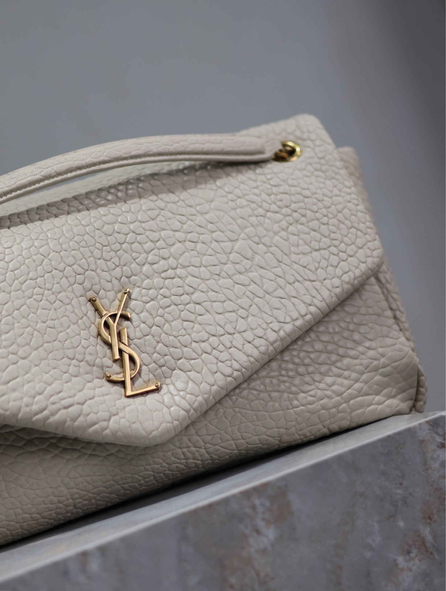 CALYPSO BAG 35 IN WHITE LAMBSKIN GOLD HARDWARE mysite