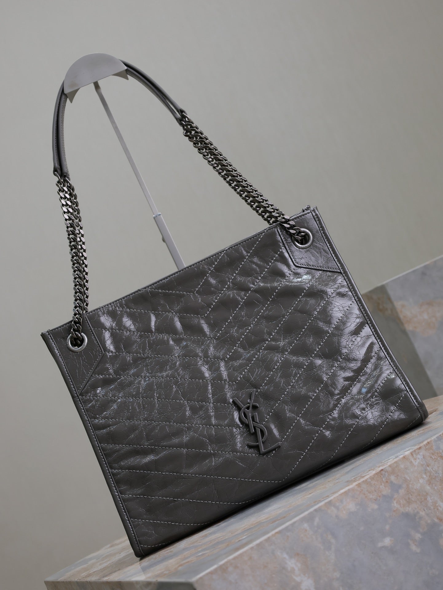 NIKI SHOPPING BAG 33 IN GRAY CRUMPLED CALFSKIN mysite