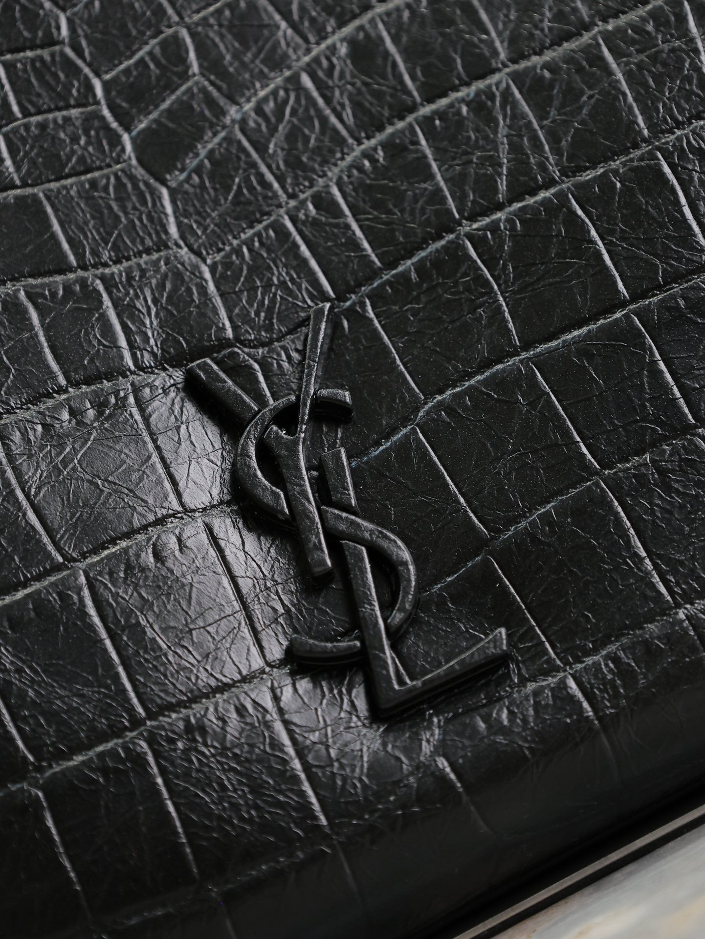 NIKI SHOPPING BAG 33 IN BLACK CROCODILE-EMBOSSED CALFSKIN mysite