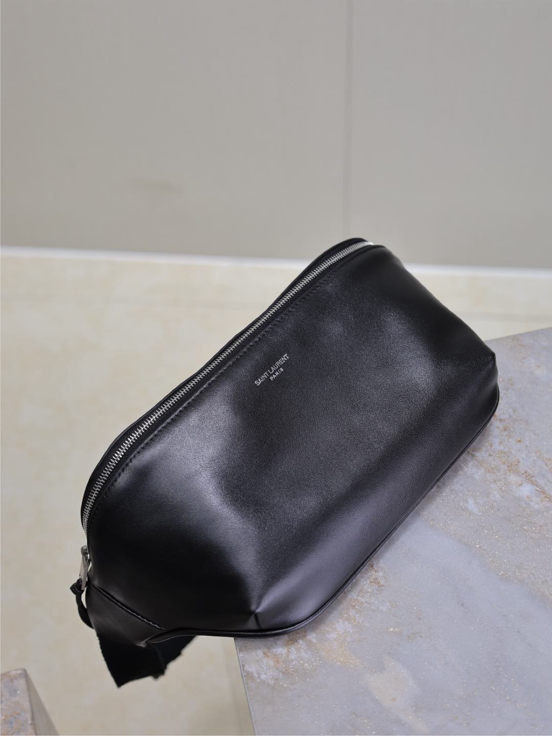 CLASSIC CROSSBODY BAG 26 IN BLACK LAMBSKIN mysite