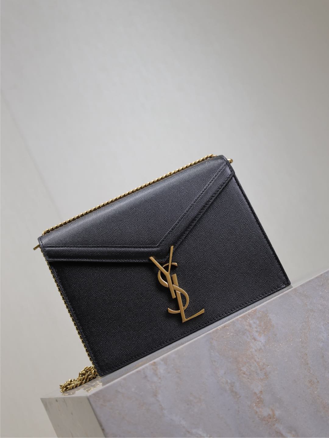 CASSANDRA CHAIN BAG 22 IN BLACK CAVIAR PATTERN CALFSKIN GOLD HARDWARE mysite