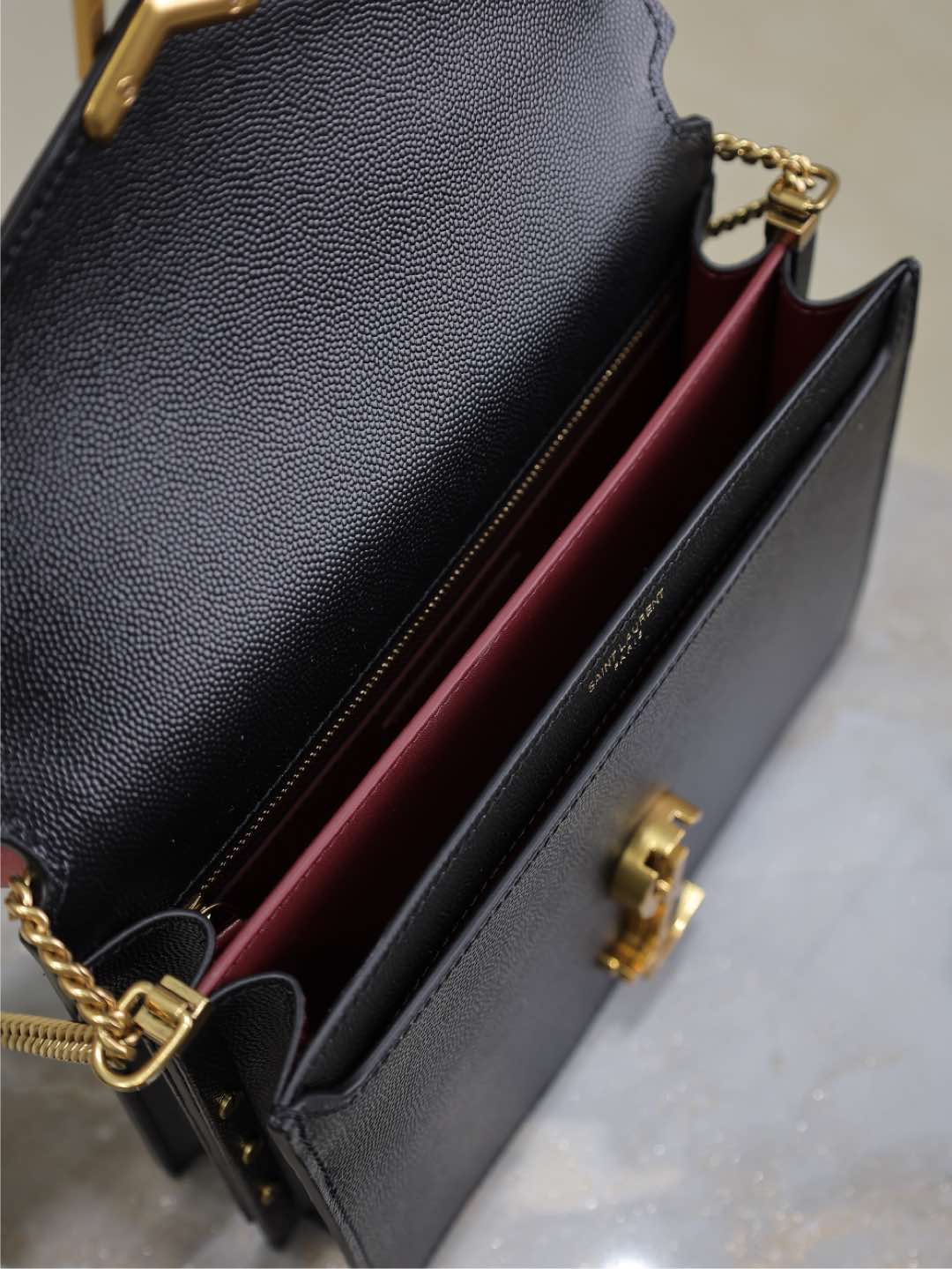 CASSANDRA CHAIN BAG 22 IN BLACK CAVIAR PATTERN CALFSKIN GOLD HARDWARE mysite