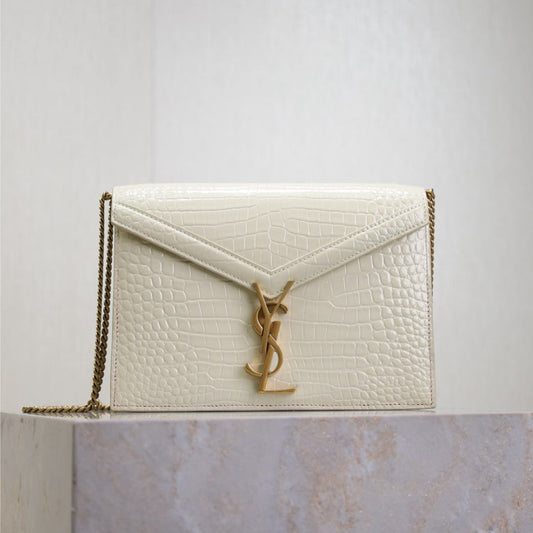 CASSANDRA CHAIN BAG 22 IN WHITE CROCODILE PATTERN CALFSKIN GOLD HARDWARE mysite