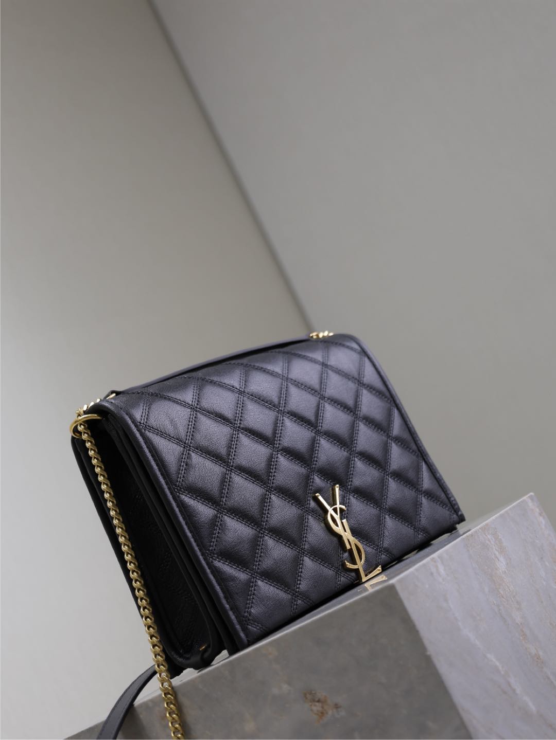 BECKY 26 IN BLACK QUILTED LAMBSKIN GOLD HARDWARE mysite