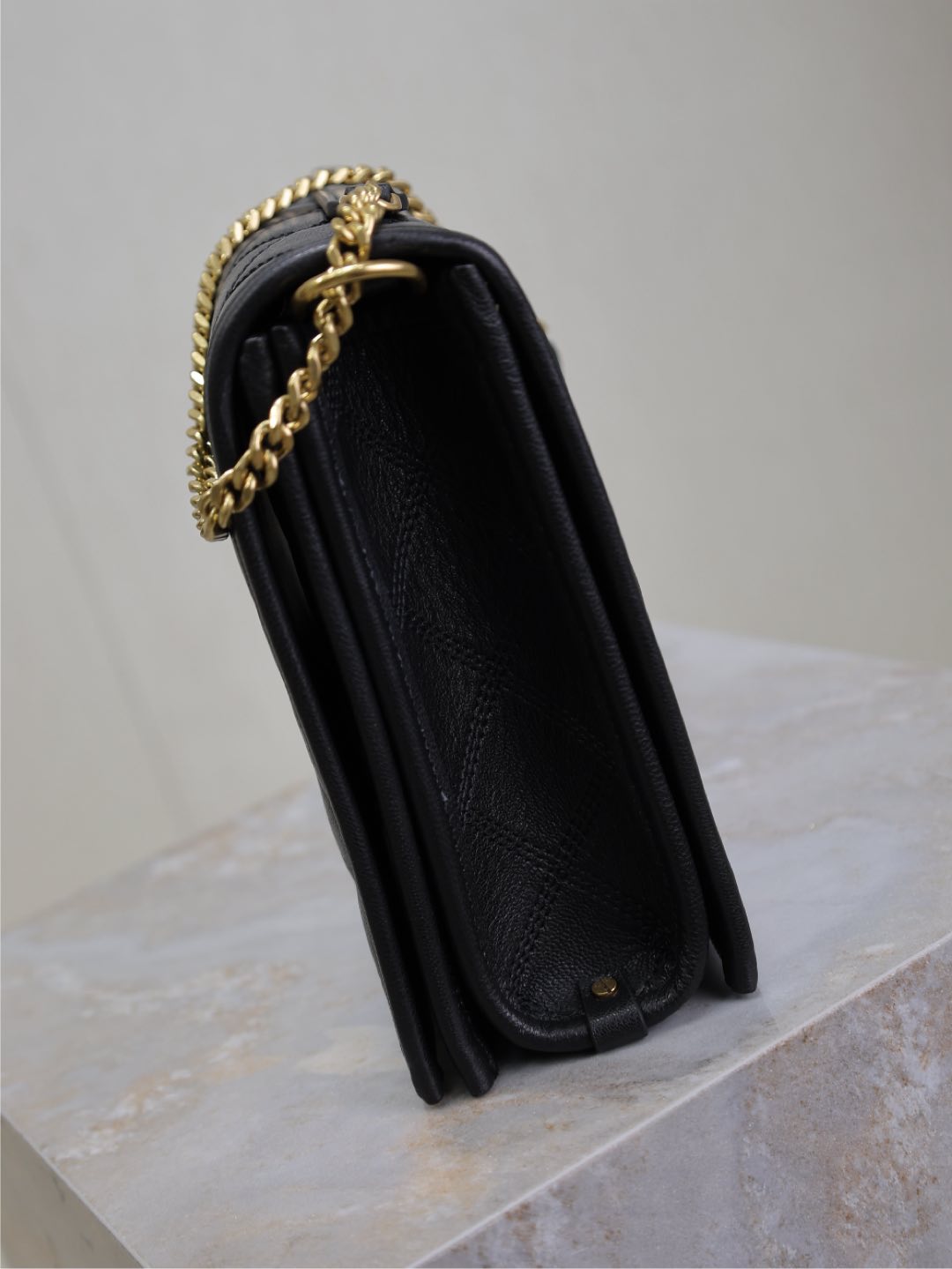 BECKY 26 IN BLACK QUILTED LAMBSKIN GOLD HARDWARE mysite