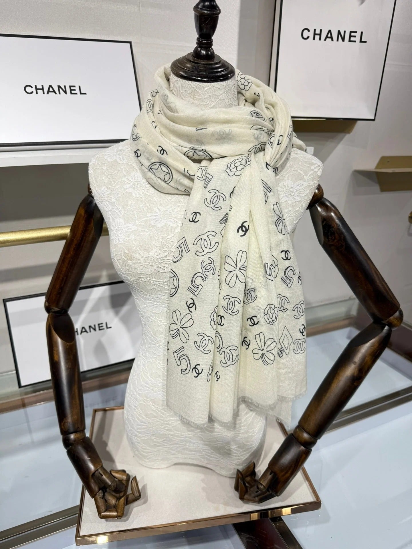 CHANEL 25S SCARF 200 IN CASHMERE 706596 mysite