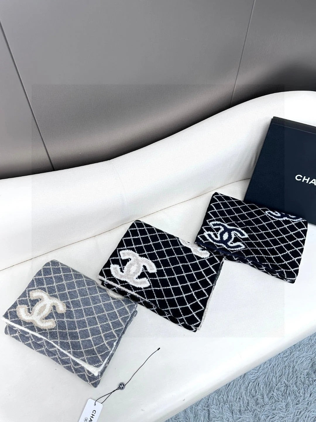 CHANEL 25S SCARF 185 IN CASHMERE 721525 mysite
