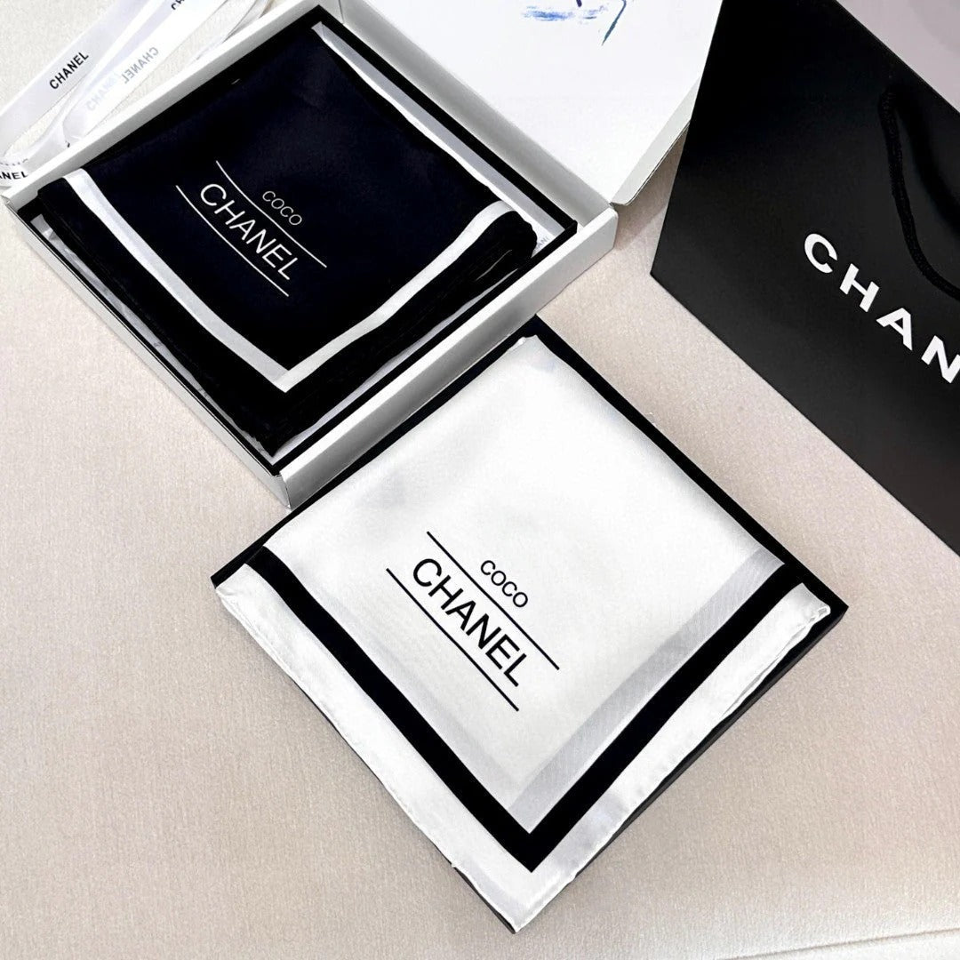 CHANEL 25S SCARF 90 IN SILK 732131 mysite