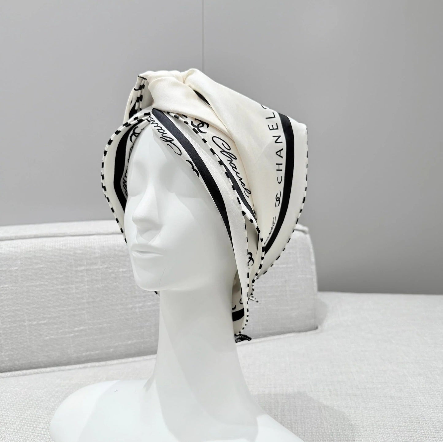 CHANEL 25S SCARF 160 IN SILK 697664 mysite