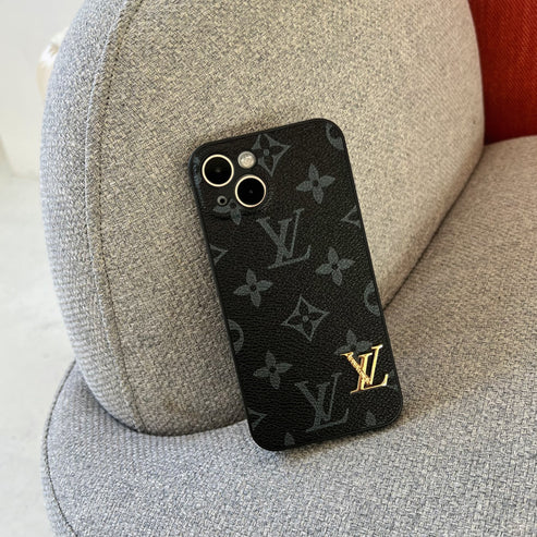 TRADITIONAL LOVE IPHONE CASE WITH CAMERA PROTECTIONs mysite