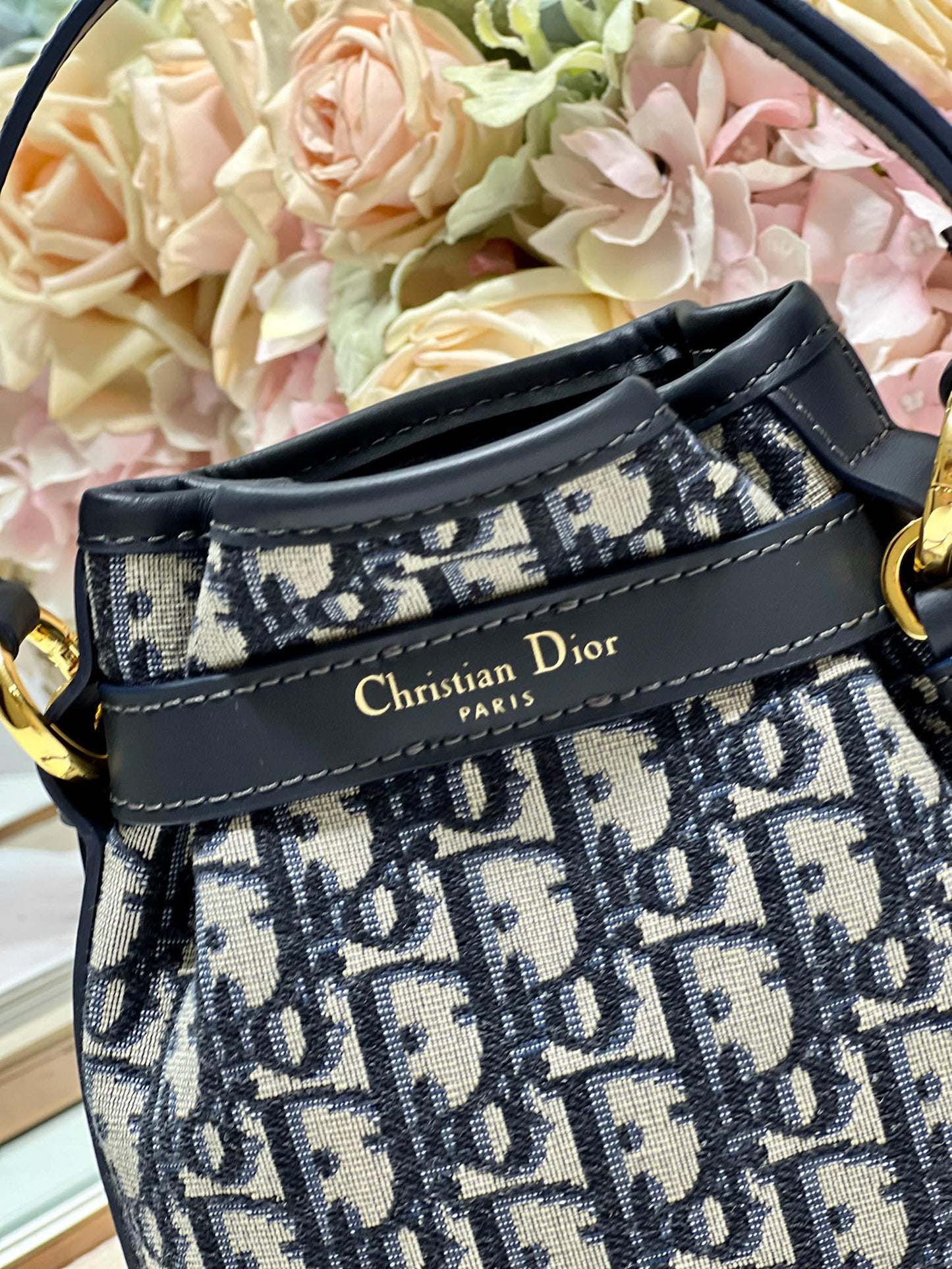 CEST CD 17CM BLUE OBLIQUE EMBROIDERY mysite