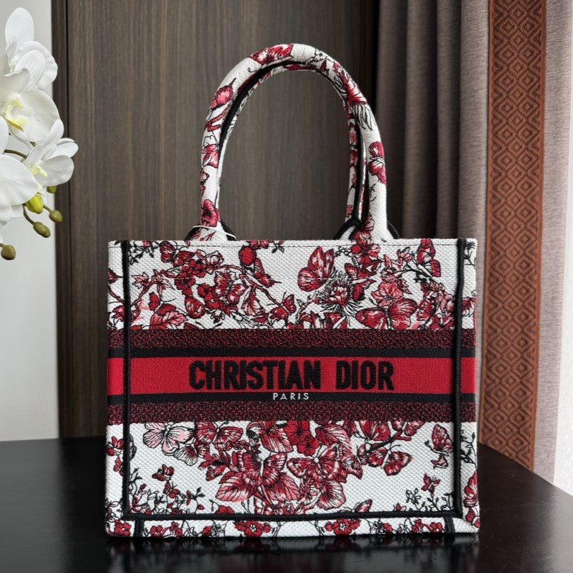 Small CD Book Tote 26.5cm White and Red Heart Butterfly Embroidery mysite