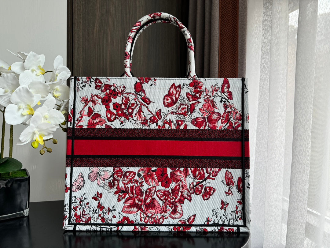 Large CD Book Tote 42cm White and Red Heart Butterfly Embroidery mysite